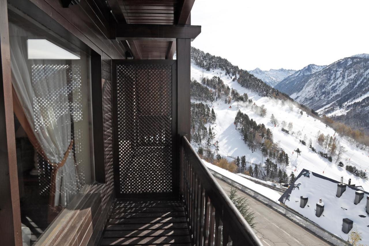 Apartarent La Pleta Y Nin Cota 1700 Baqueira Beret Dış mekan fotoğraf