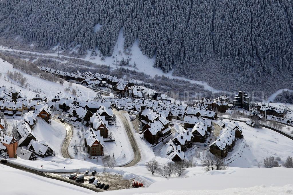 Apartarent La Pleta Y Nin Cota 1700 Baqueira Beret Dış mekan fotoğraf